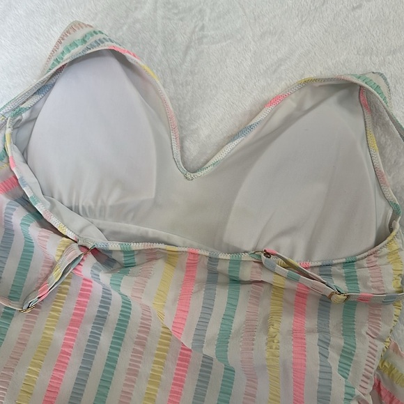 Vineyard Vines Multicolor Striped One Piece Swimsuit - Picture 6 of 9